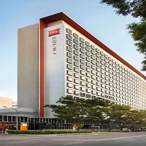 ibis-singapore-on-bencoolen.singapore-best-hotels.net/